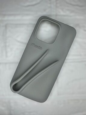 rhode Silicone Phone Case with Integrated Loop Gray fits iPhone 15Pro